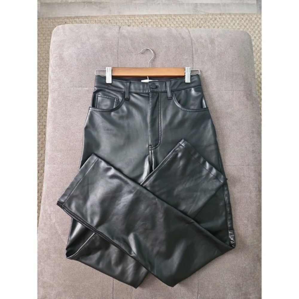 Abercrombie & Fitch Vegan Leather 90s Straight Pants - Ultra High Rise - Black 2